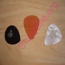 guitar pick (Oops! image not found)
